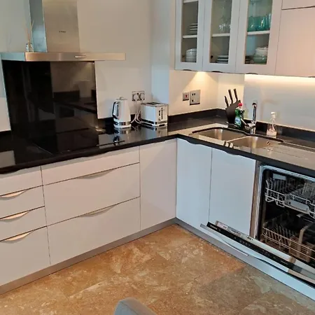 Seaside Serenity Oasis - High Floor - Stunning Views Appartement *