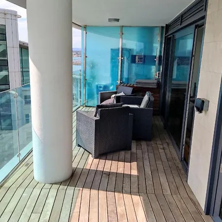 Seaside Serenity Oasis - High Floor - Stunning Views