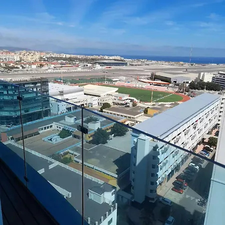 Seaside Serenity Oasis - High Floor - Stunning Views Appartement