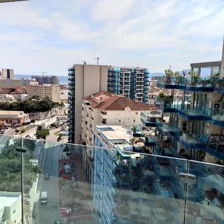 Seaside Serenity Oasis - High Floor - Stunning Views Gibraltar