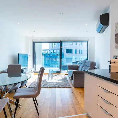 Apartment Seaside Serenity Oasis - High Floor - Stunning Views